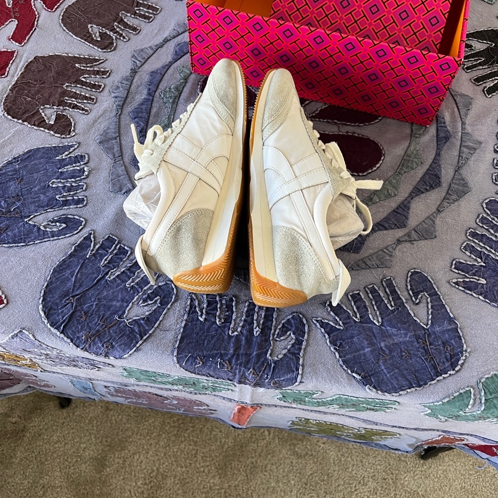 Tory Burch White and Gray Sneakers - Picture 3 of 7
